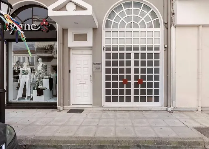 Dione In The Heart Of Nafplio. Návplio