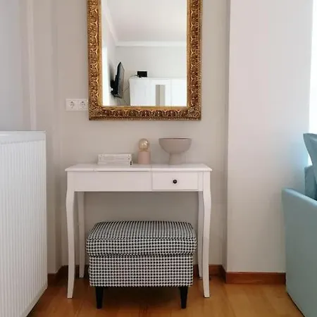 Dione In The Heart Of Nafplio. Нафплион