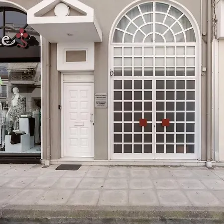 Dione In The Heart Of Nafplio. نافبليو